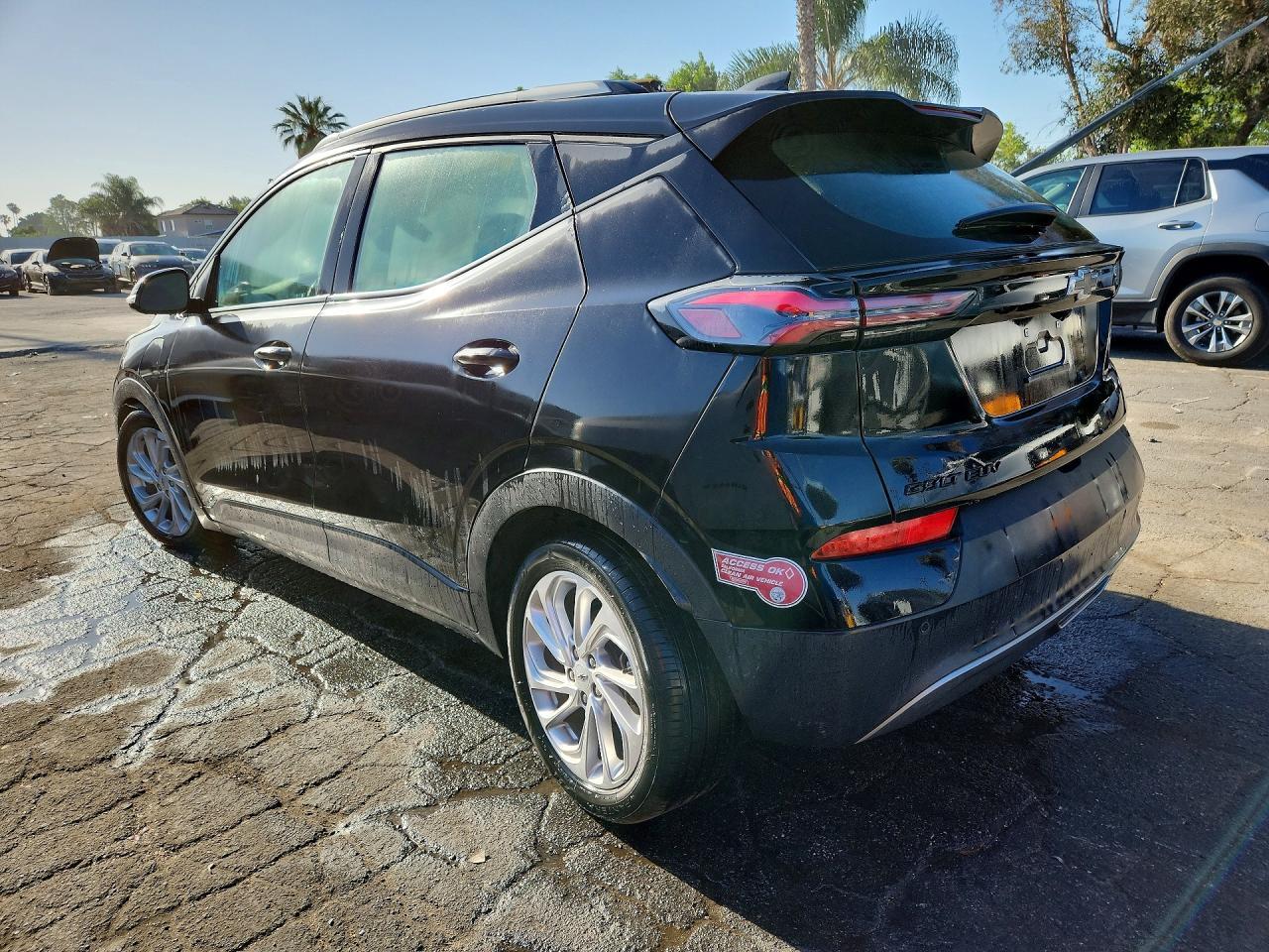 2023 Chevrolet Bolt Euv Lt - Image 2