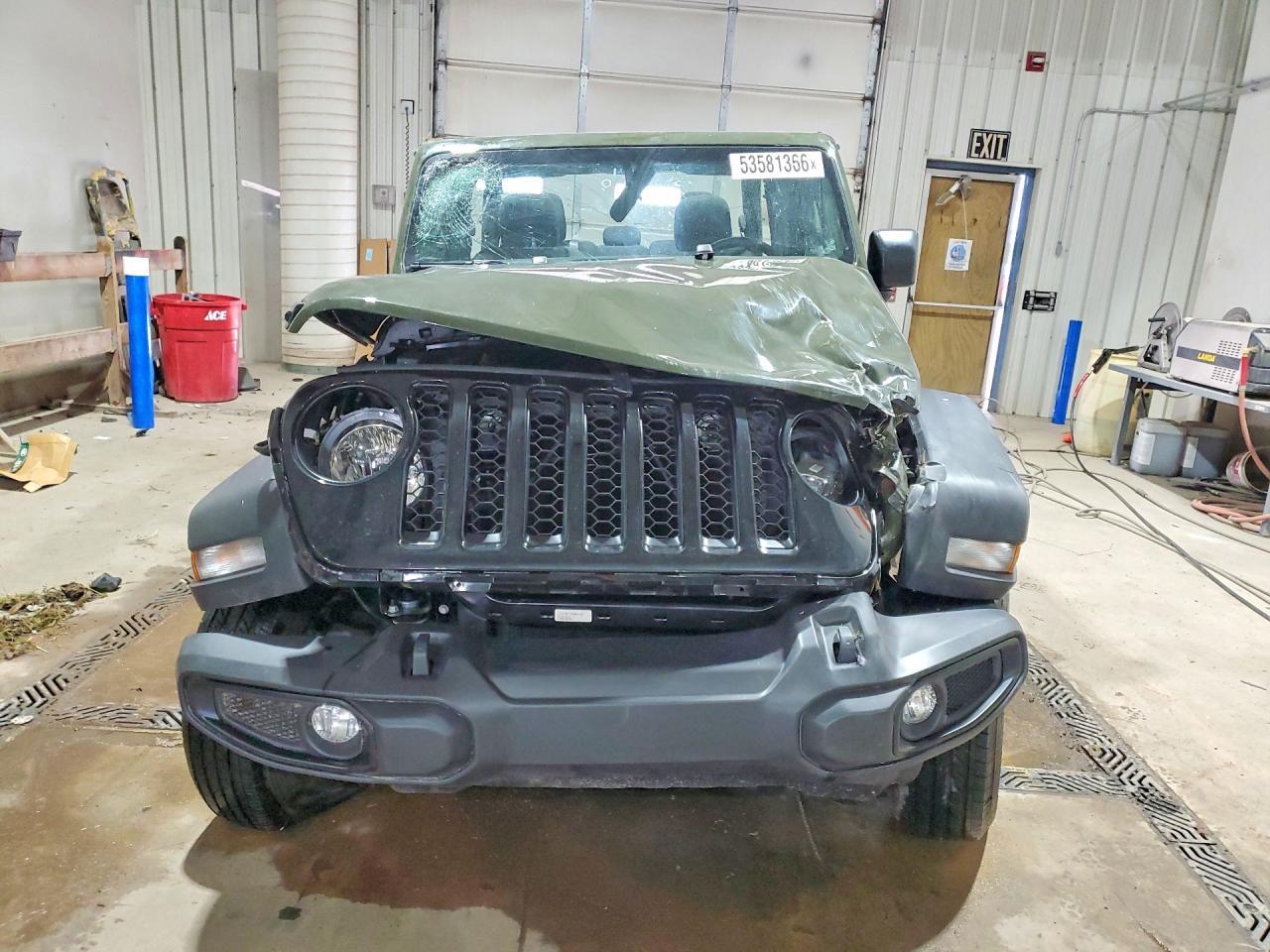 2023 Jeep Gladiator Sport - Image 5
