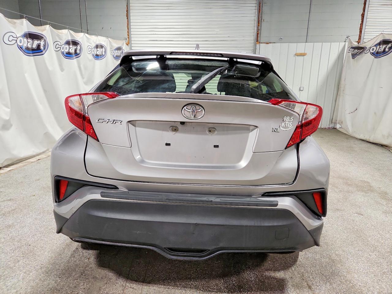 2019 Toyota C-Hr Xle - Фото 6