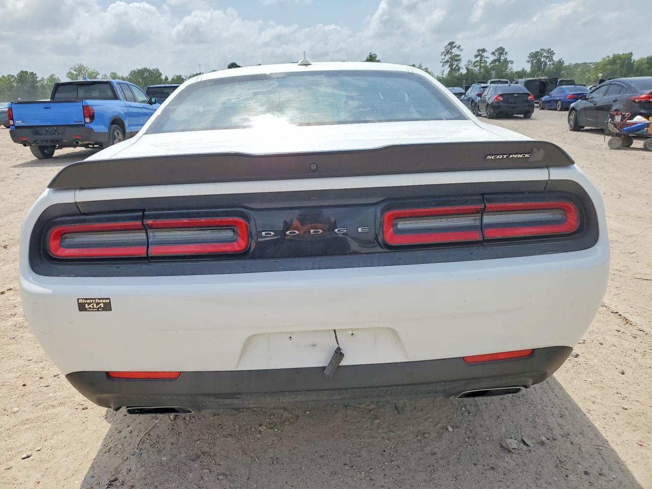 2020 Dodge Challenger R - Фото 6