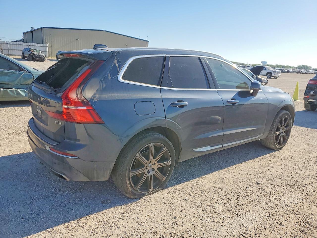 2020 Volvo Xc60 T5 Inscription - Фото 3