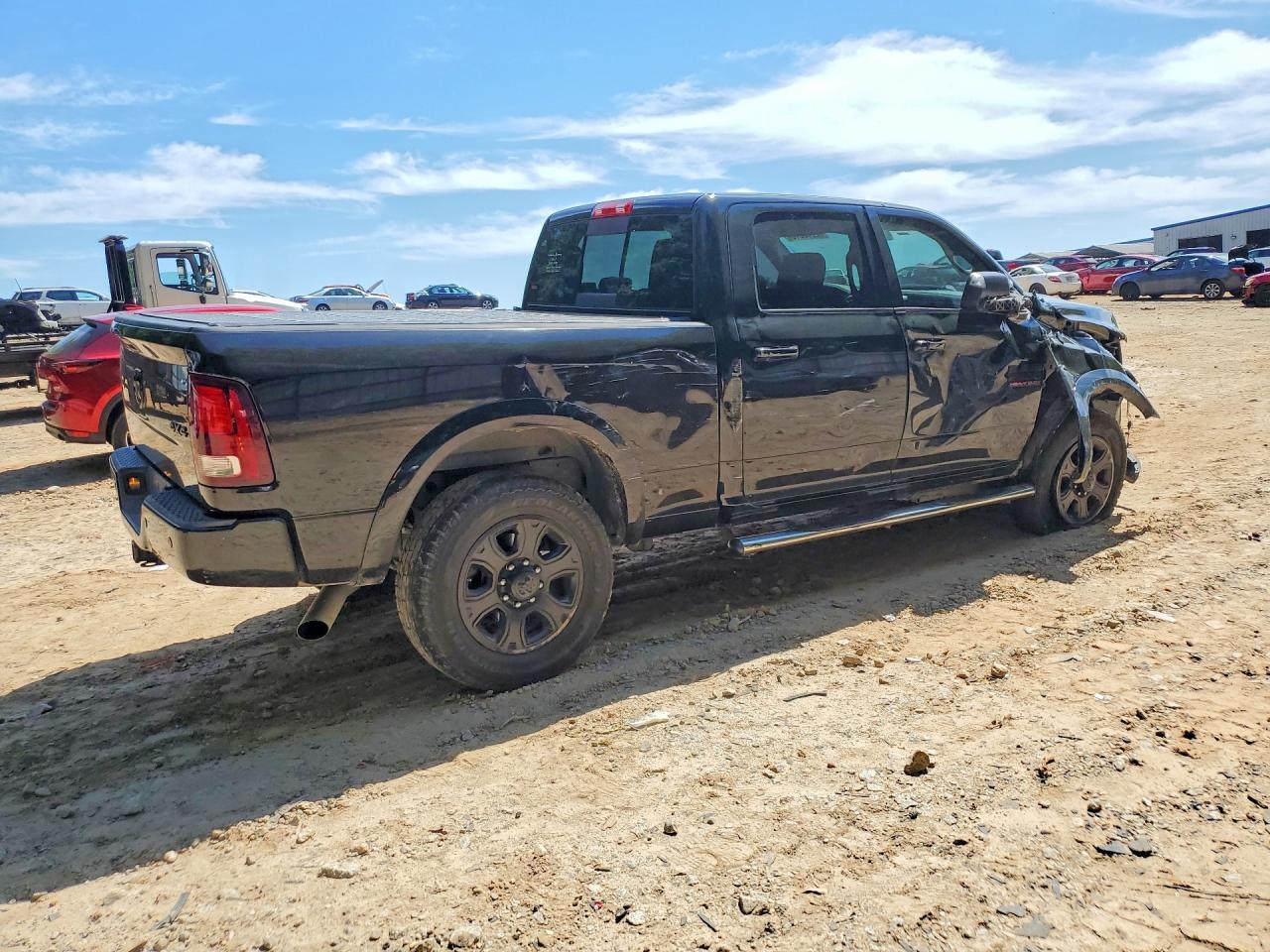 2016 Ram 2500 Laramie - Фото 3