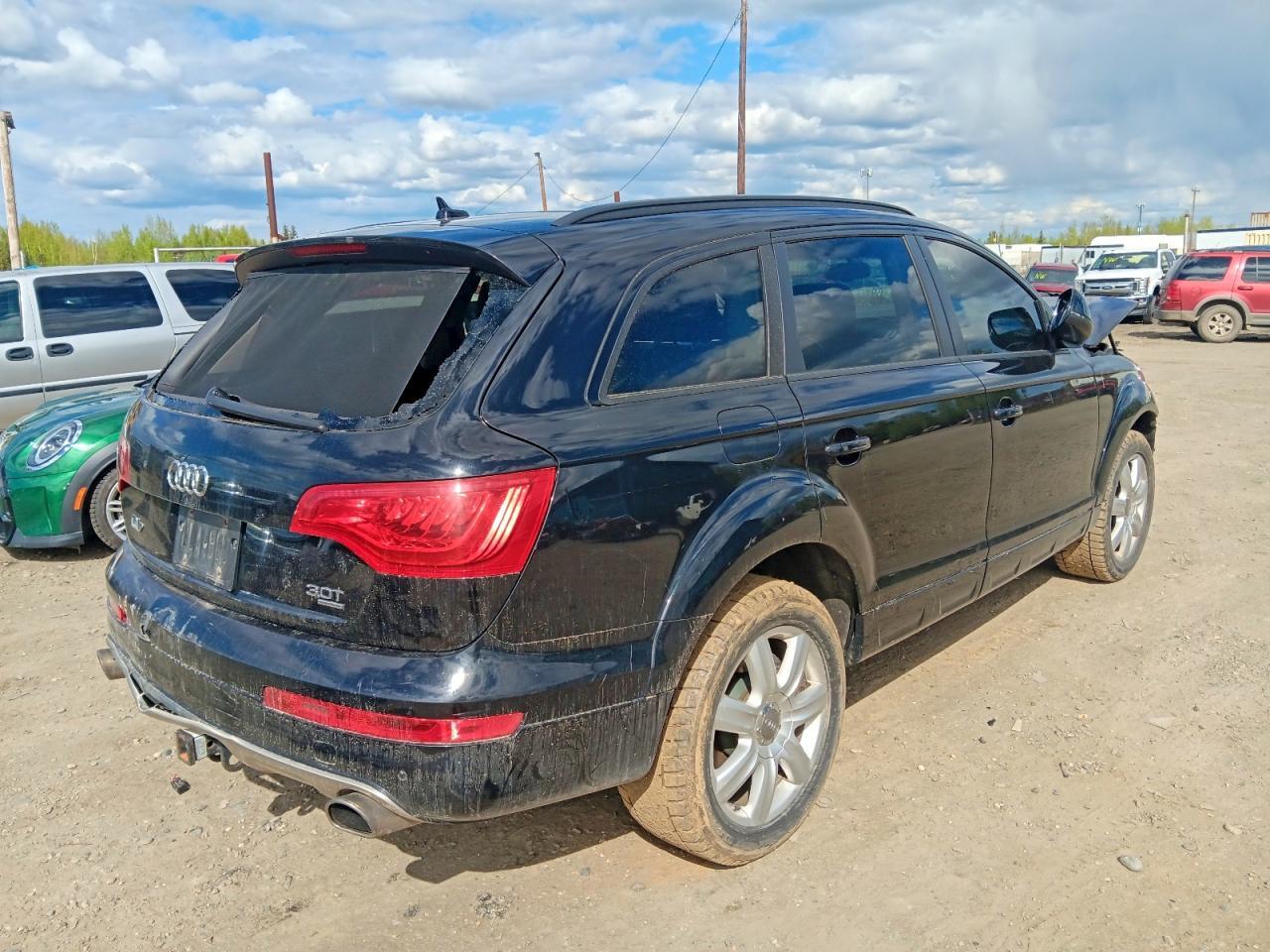 2015 Audi Q7 Premium Plus - Image 3
