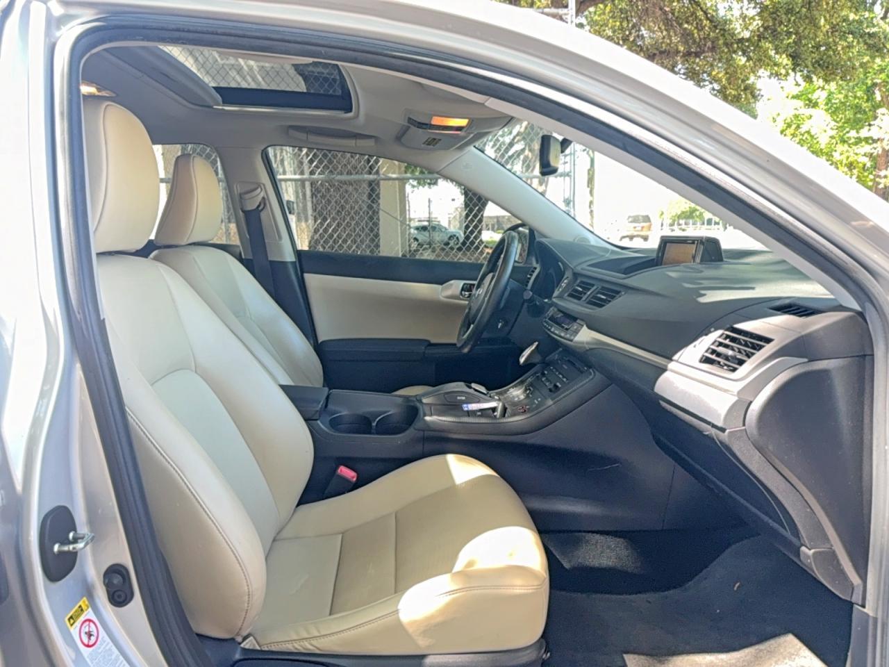2011 Lexus Ct 200H Premium - Фото 5