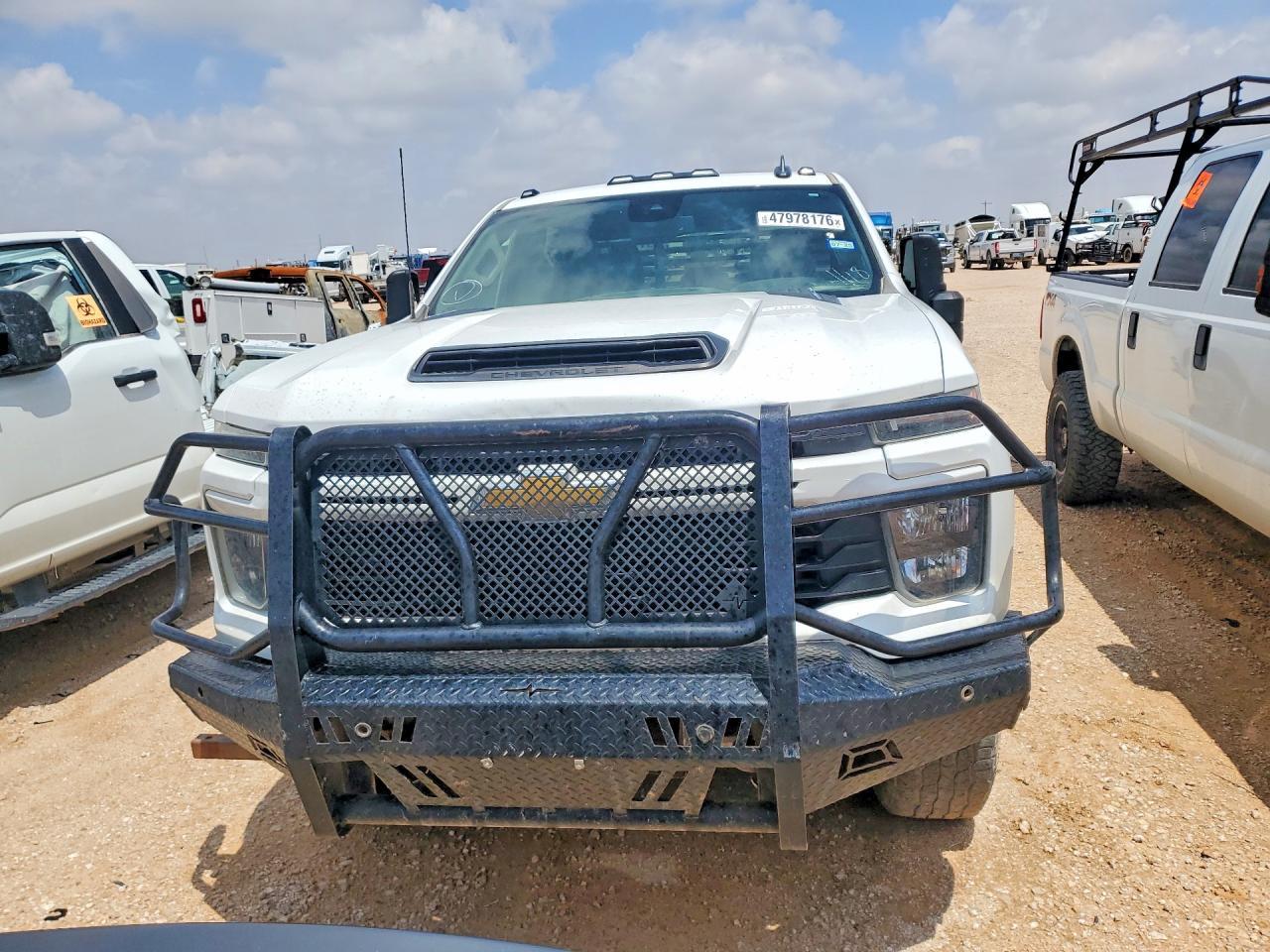 2024 Chevrolet Silverado K2500 Custom - Фото 5