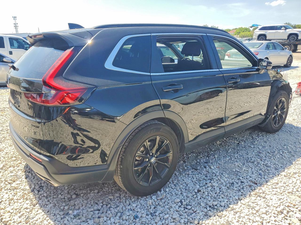 2025 Honda Cr-V Sport - Image 3