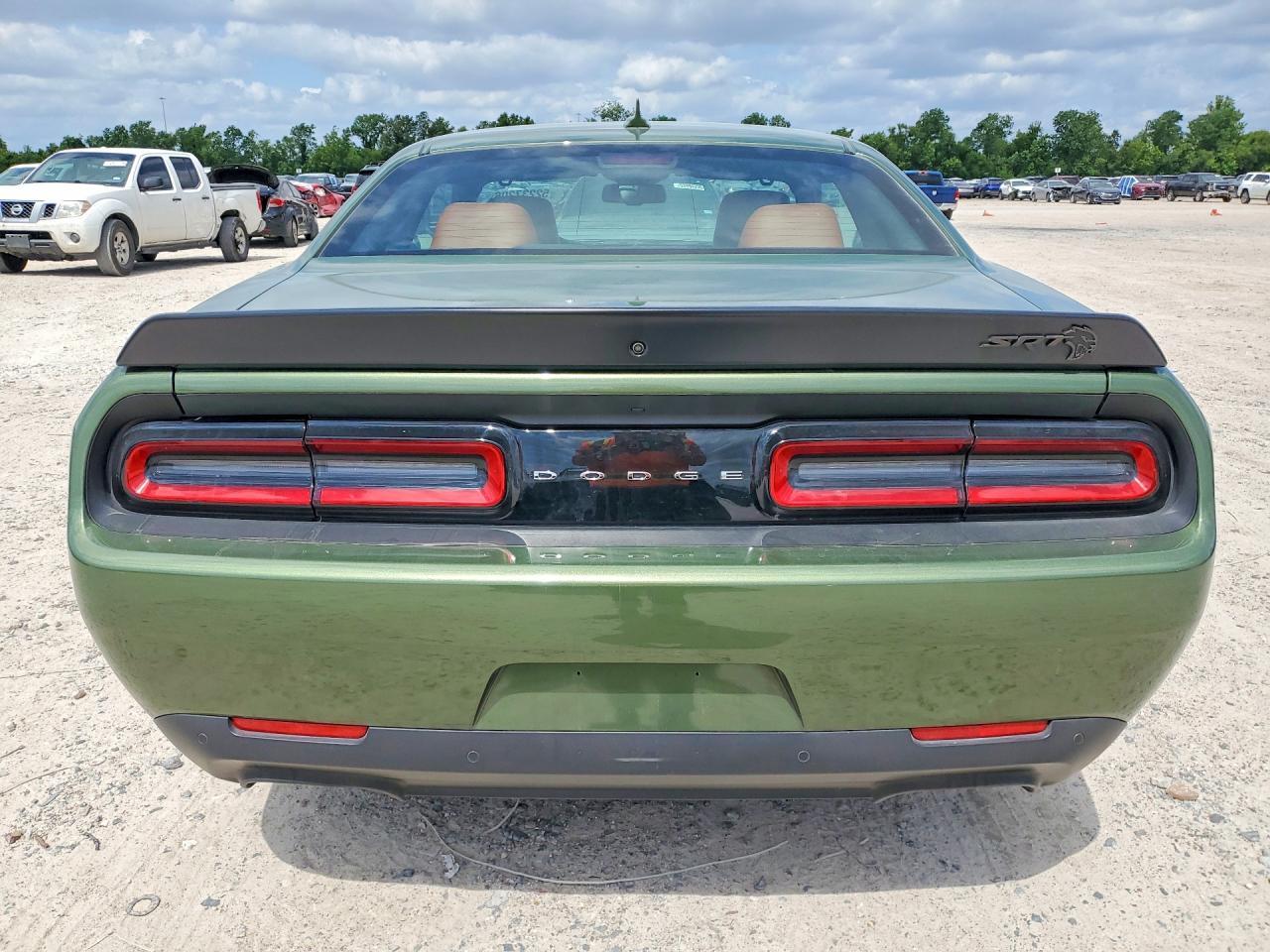 2023 Dodge Chall Srt8 - Image 6