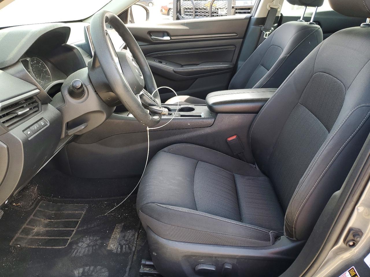 2020 Nissan Altima S - Image 7