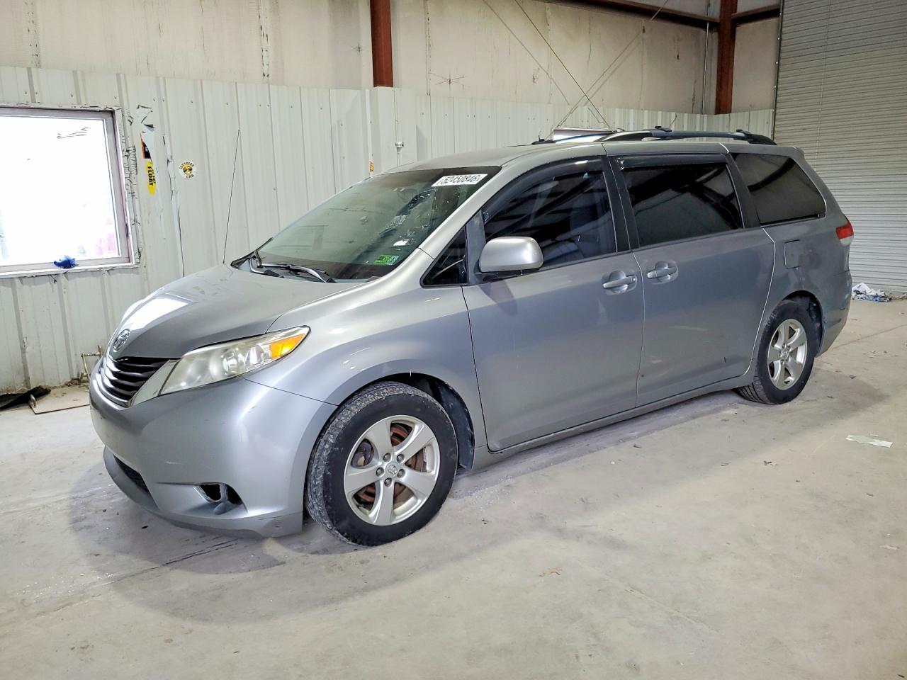 2013 Toyota Sienna Le
