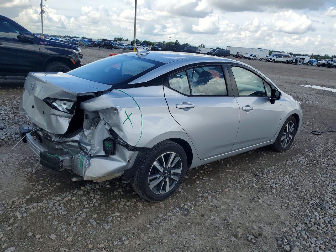 2025 Nissan Versa Sv - Фото 3