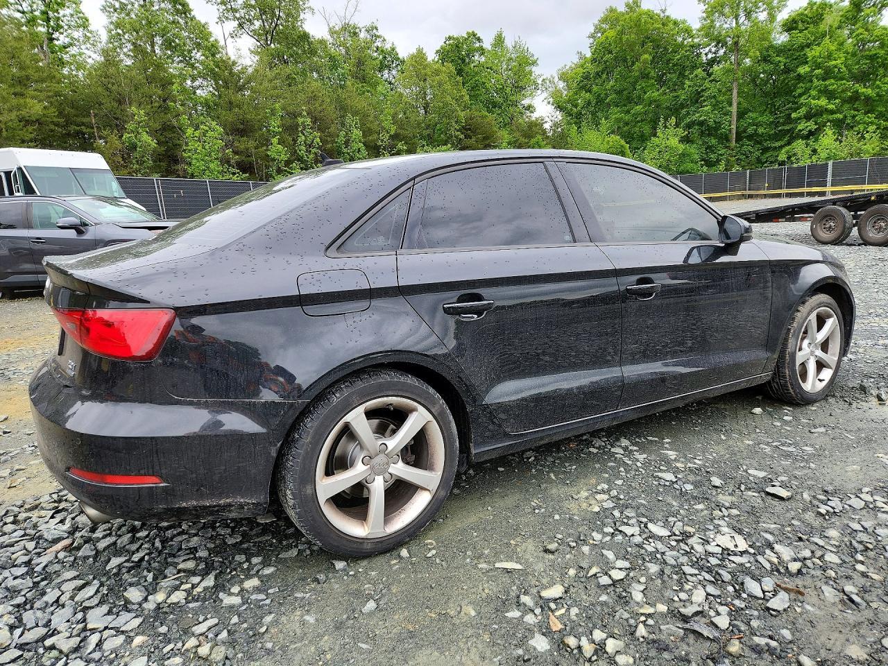 2016 Audi A3 Premium - Image 3