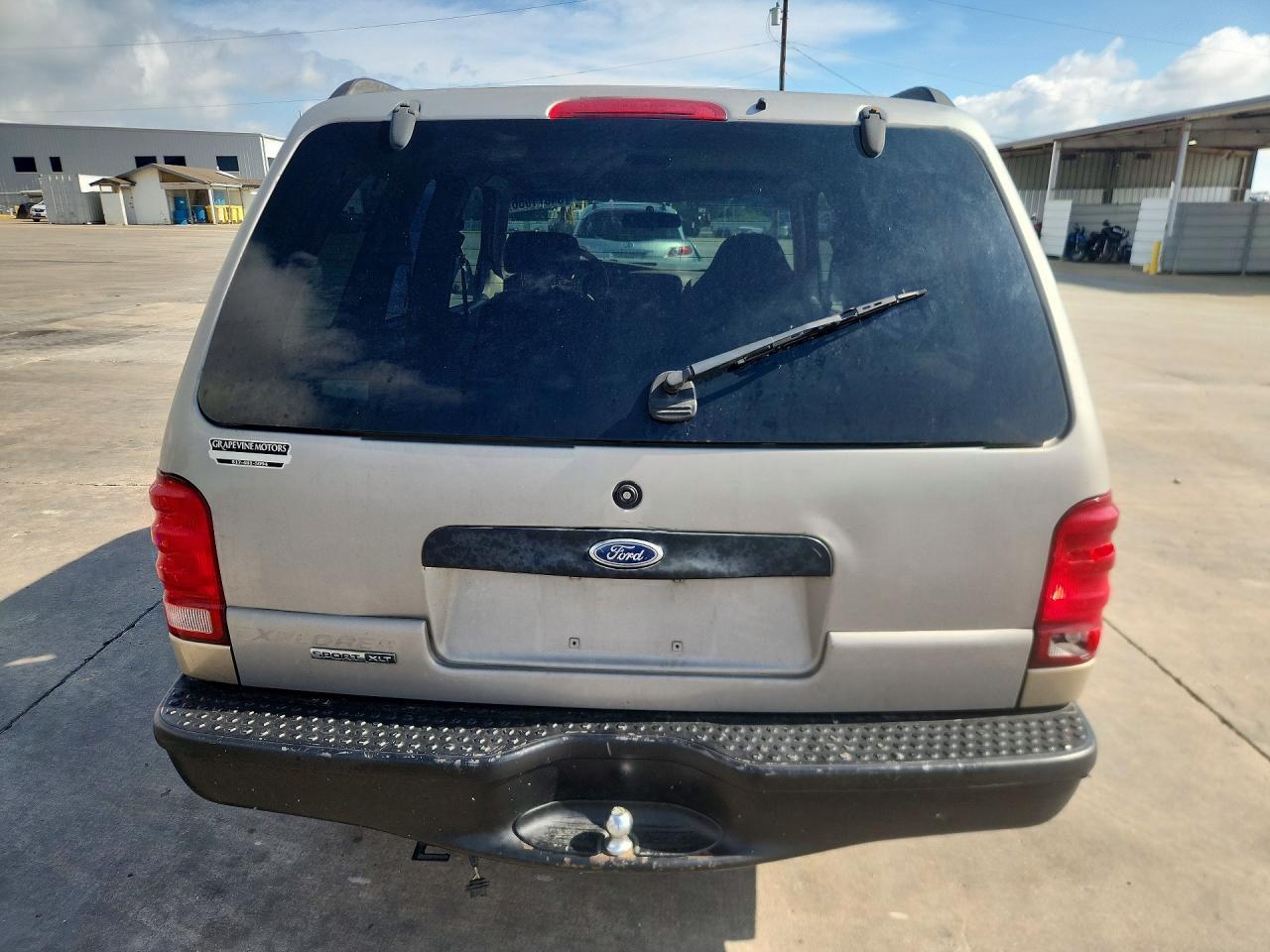 2001 Ford Explorer Sport - Фото 6