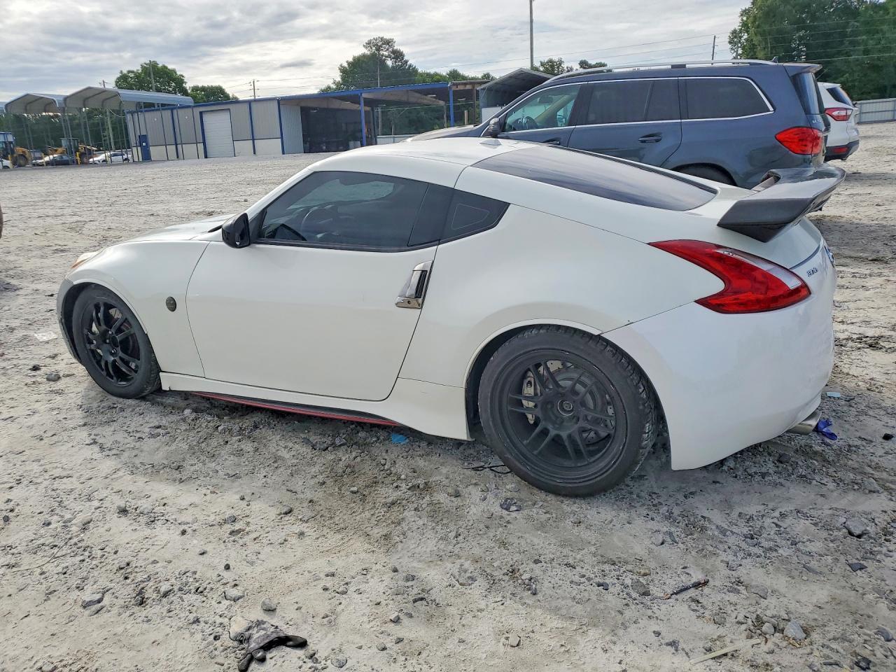 2018 Nissan 370Z Nismo Tech - Фото 2
