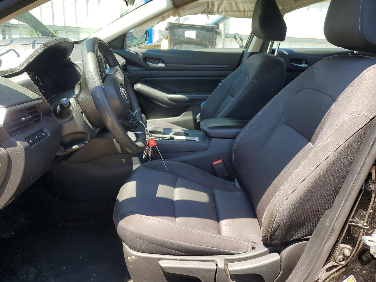 2022 Nissan Altima S - Image 7