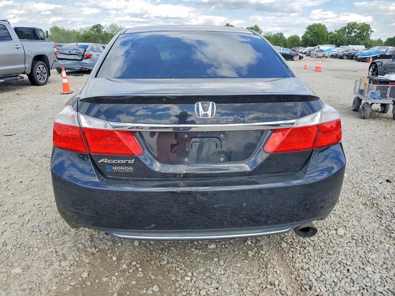 2015 Honda Accord Lx - Image 6