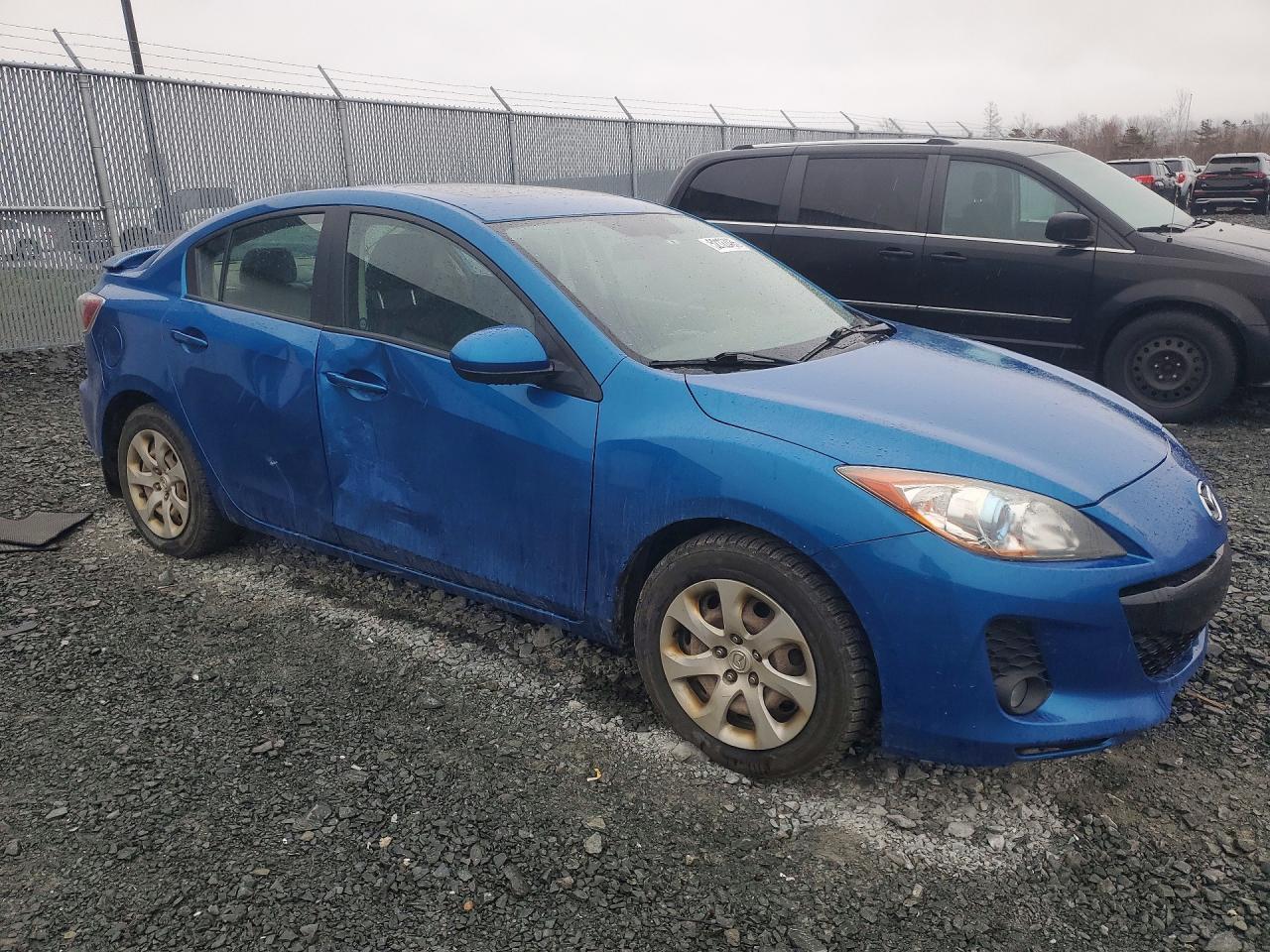 2012 Mazda 3 I - Image 4