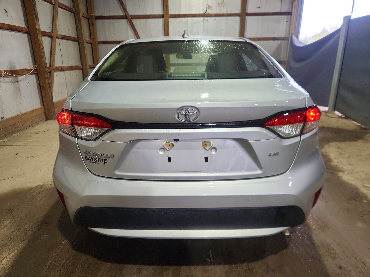 2020 Toyota Corolla Le - Фото 6
