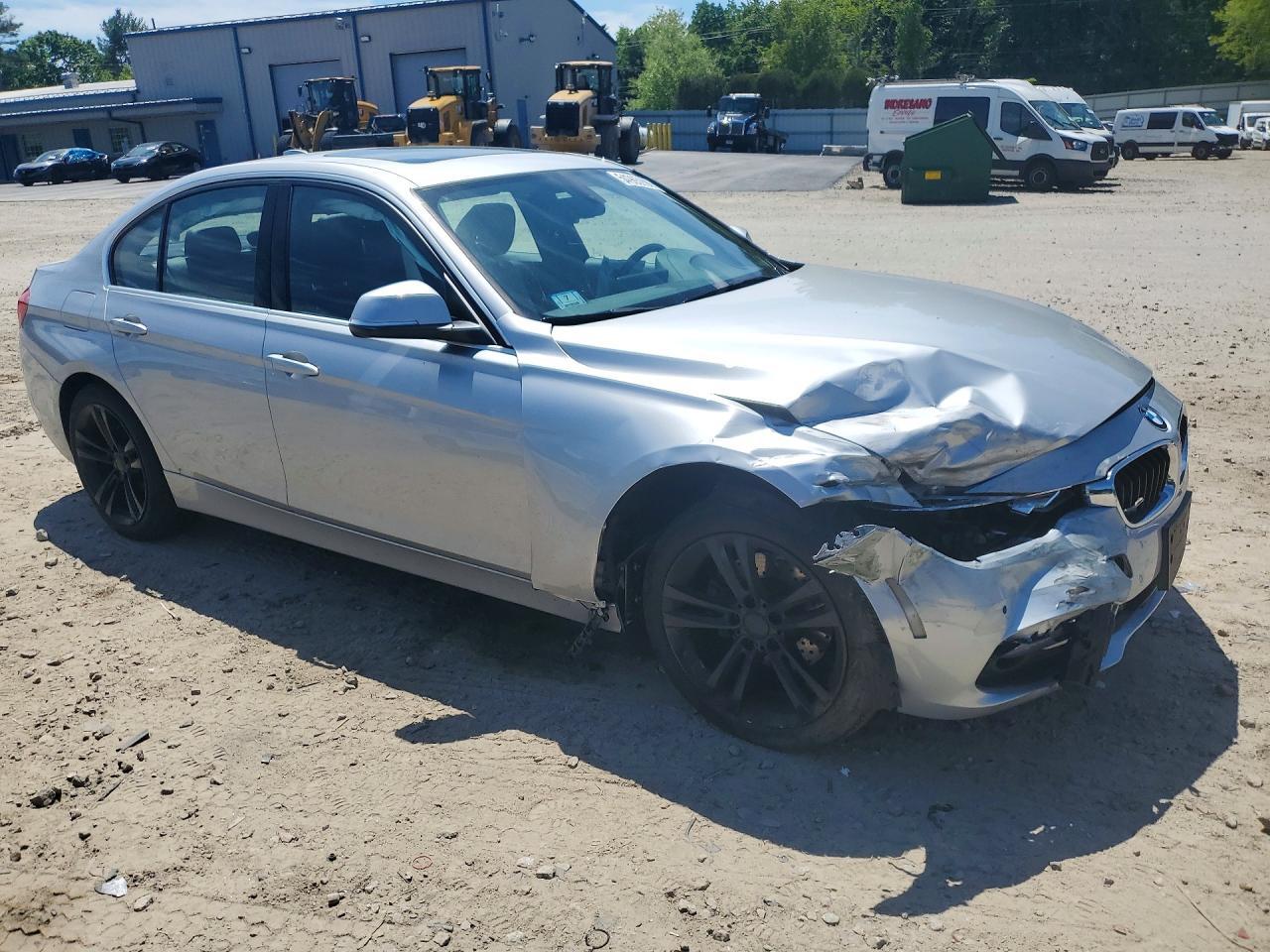 2018 BMW 330 Xi - Фото 4