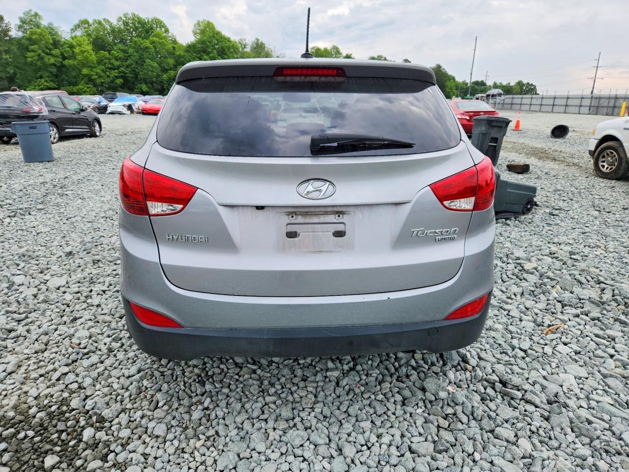 2012 Hyundai Tucson Limited - Image 6