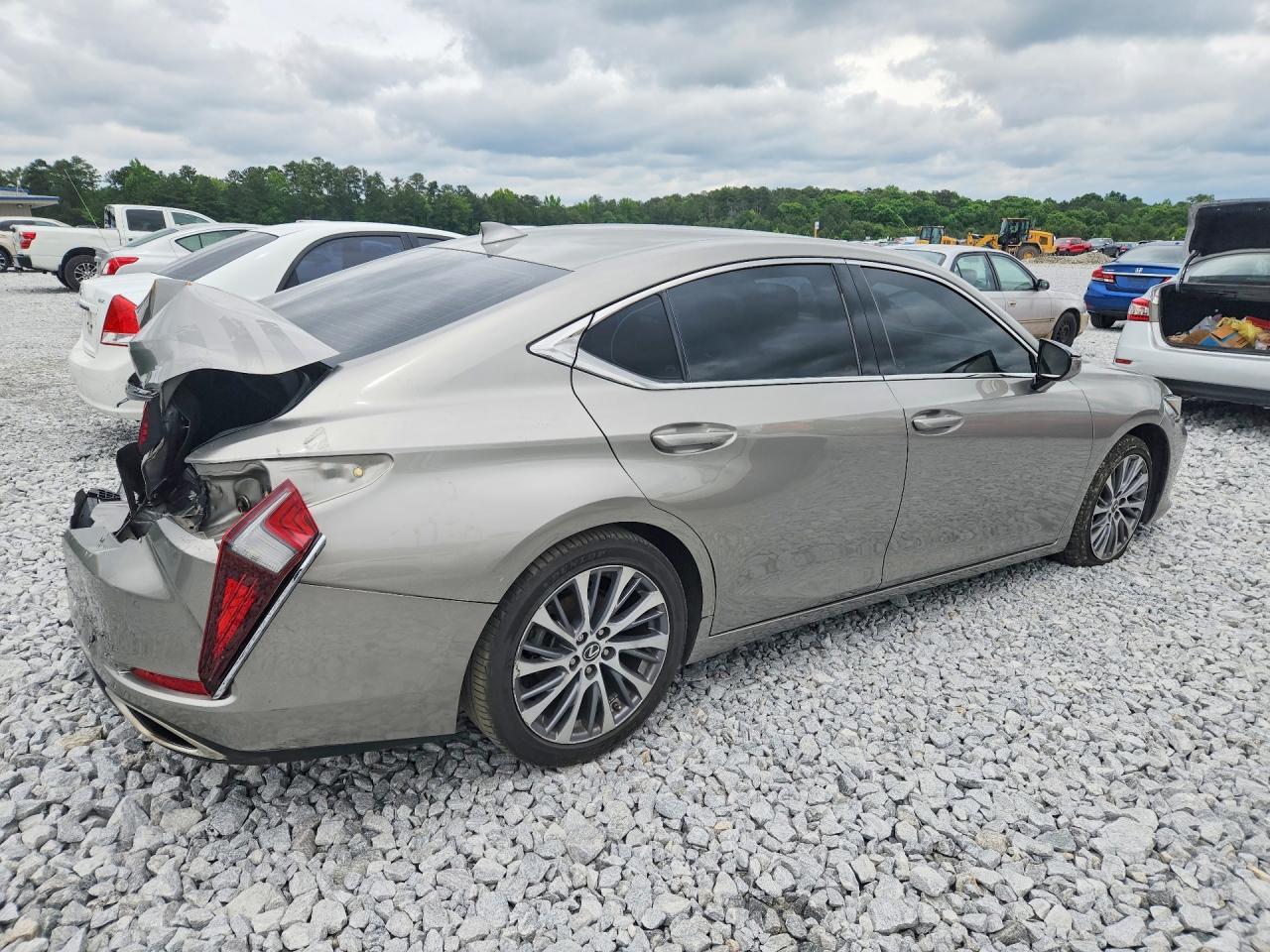 2019 Lexus Es 350 - Фото 3