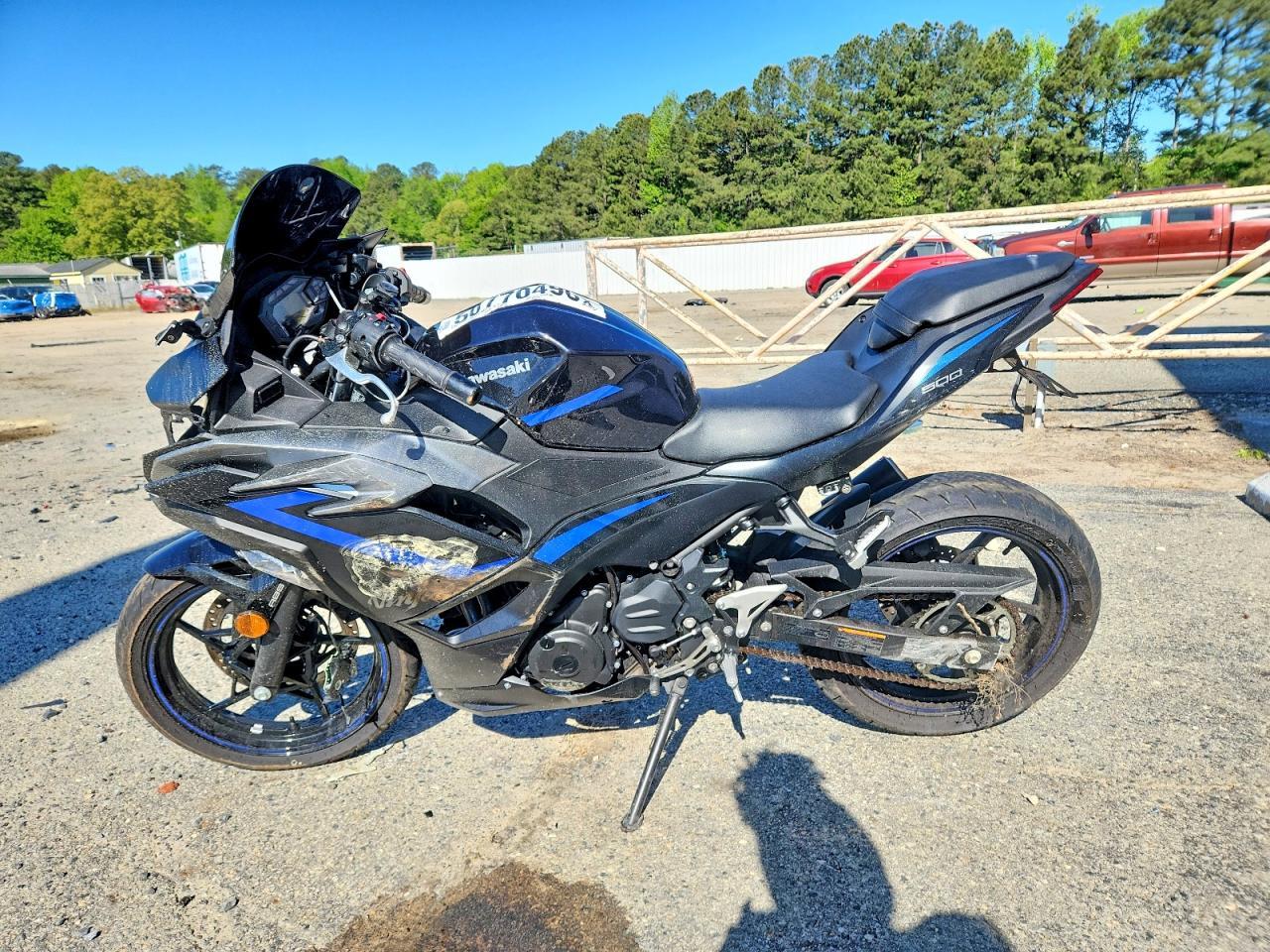 2025 Kawasaki Ex500 - Фото 3
