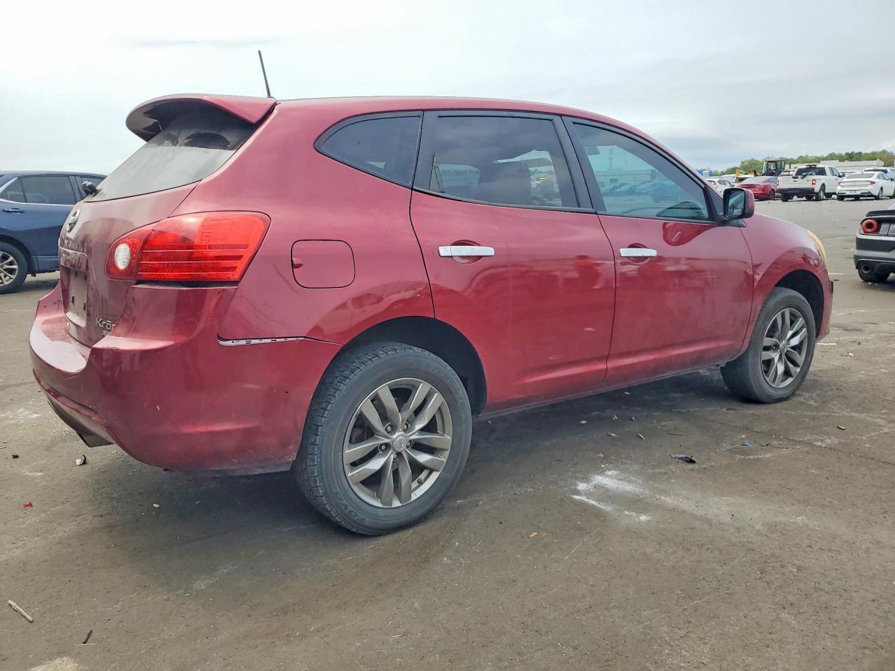 2010 Nissan Rogue S - Фото 3