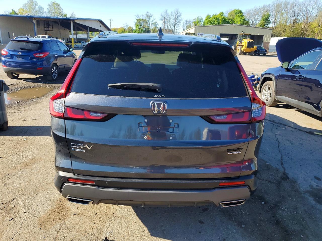 2023 Honda Cr-V Sport Touring - Image 6
