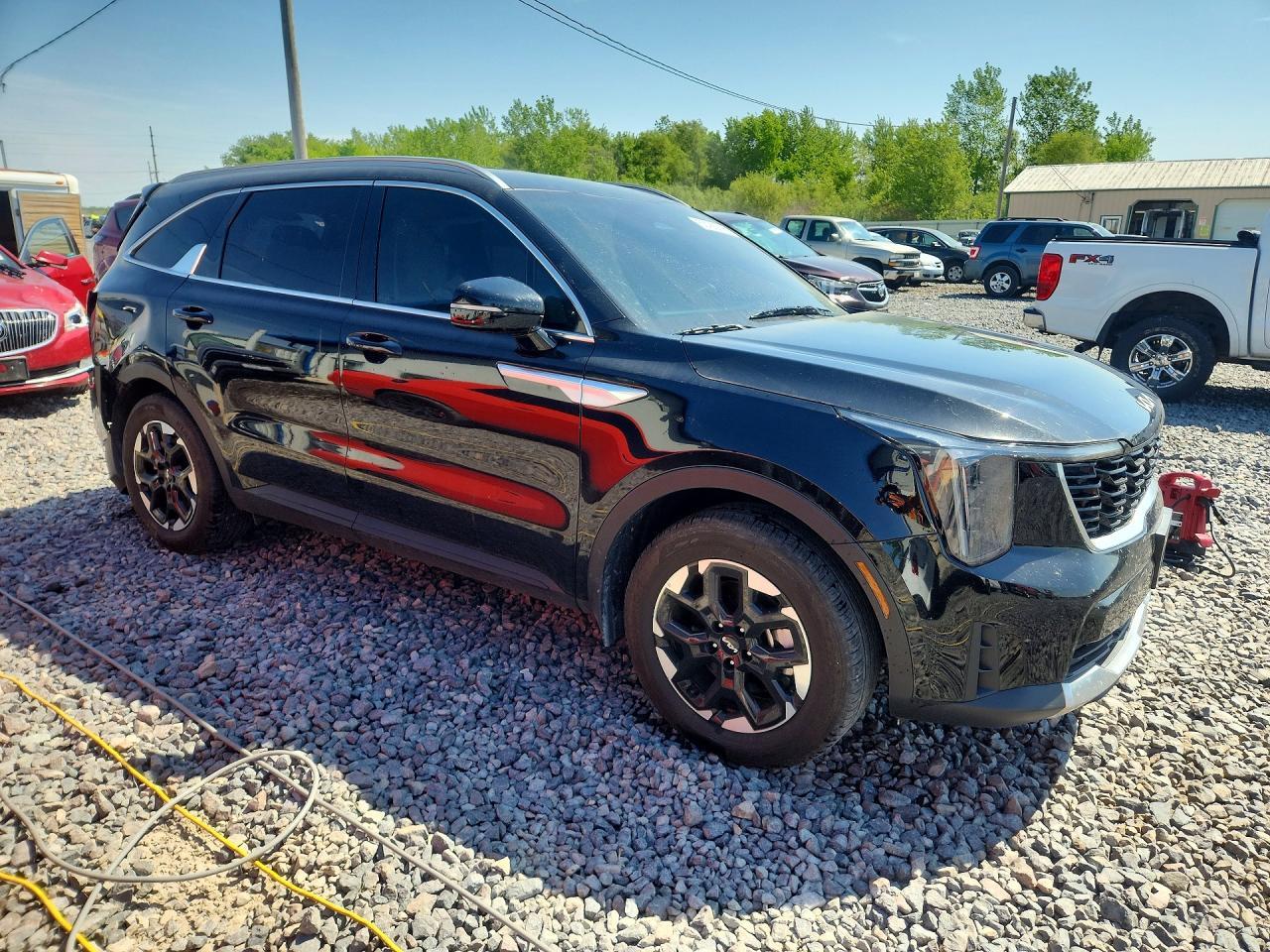 2025 Kia Sorento S - Фото 4