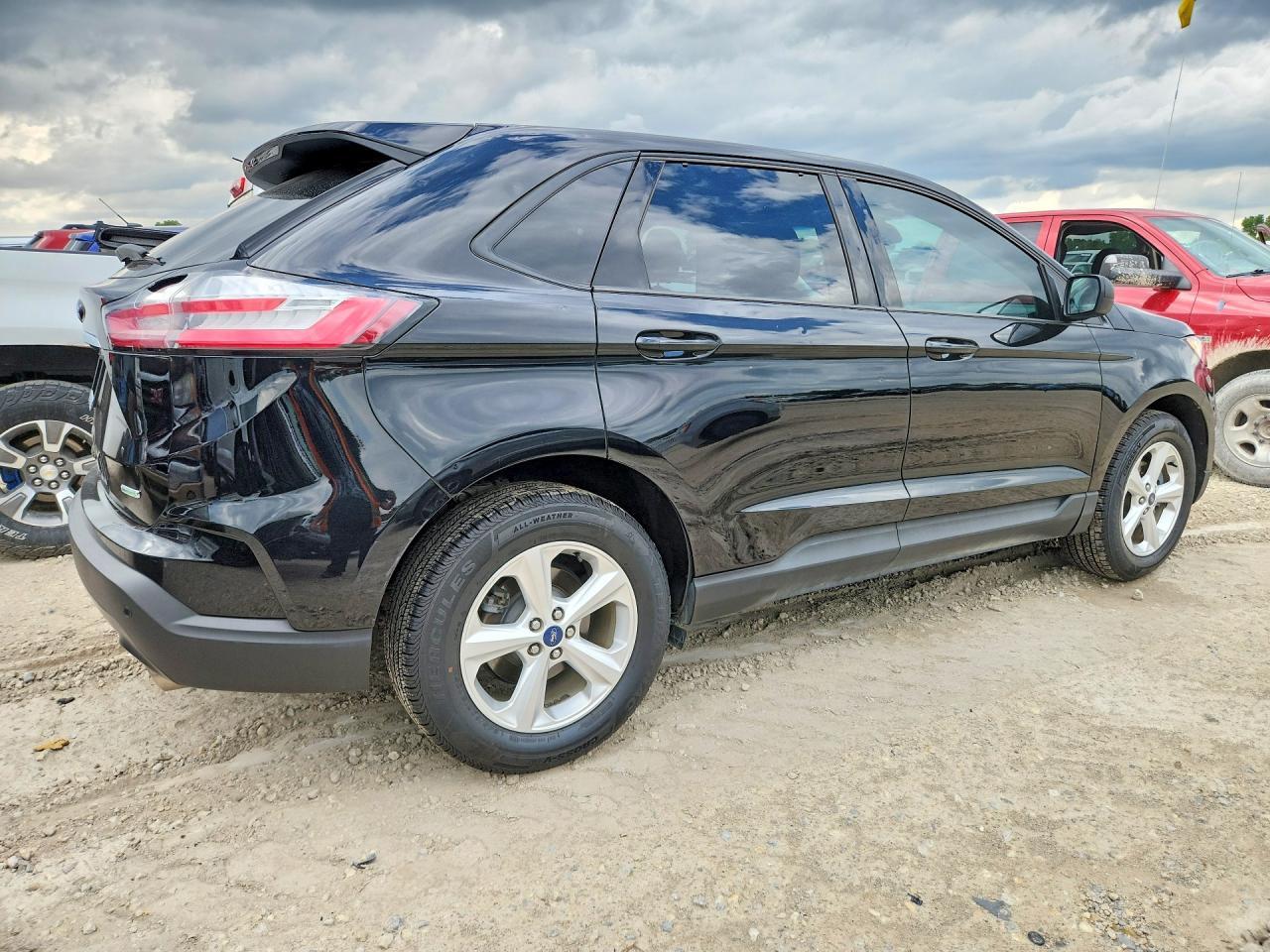 2020 Ford Edge Se - Фото 3