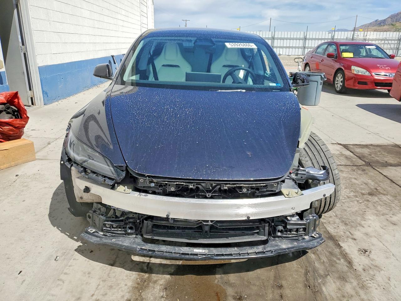 2024 Tesla Model 3 - Фото 5