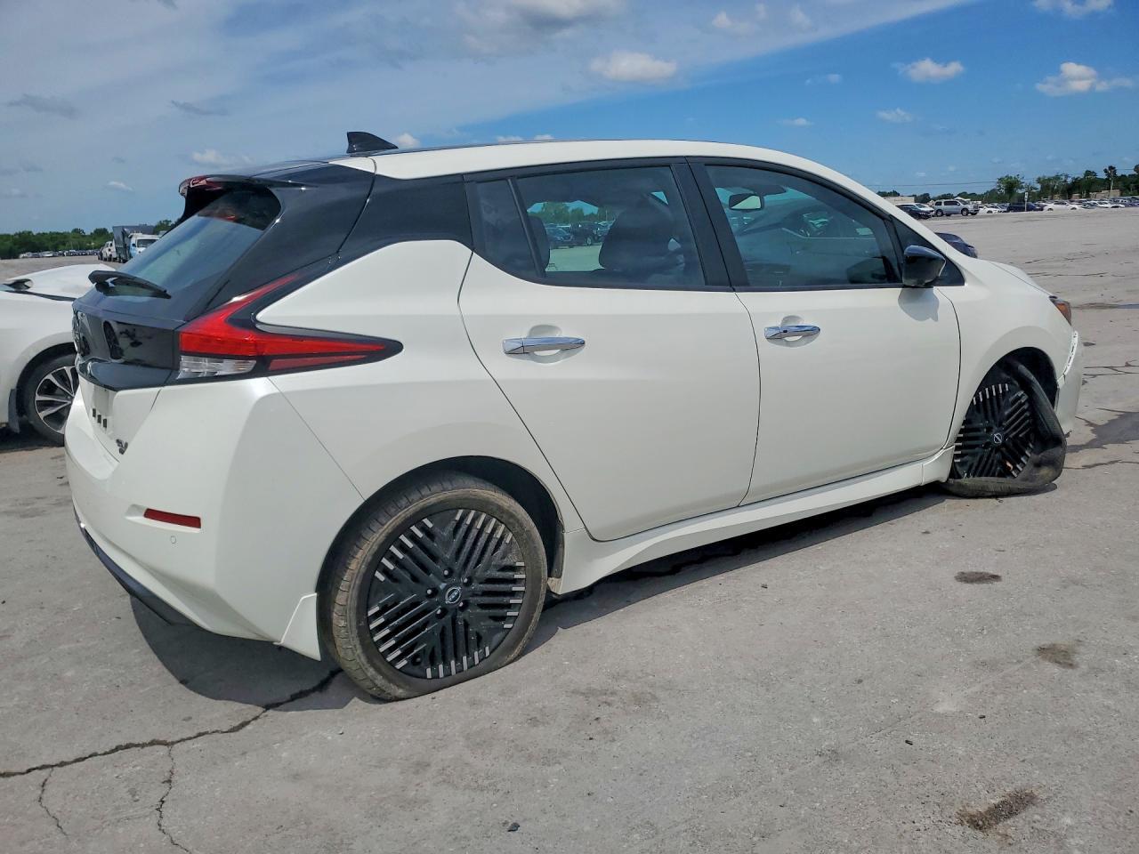 2025 Nissan Leaf Sv Plus - Фото 3