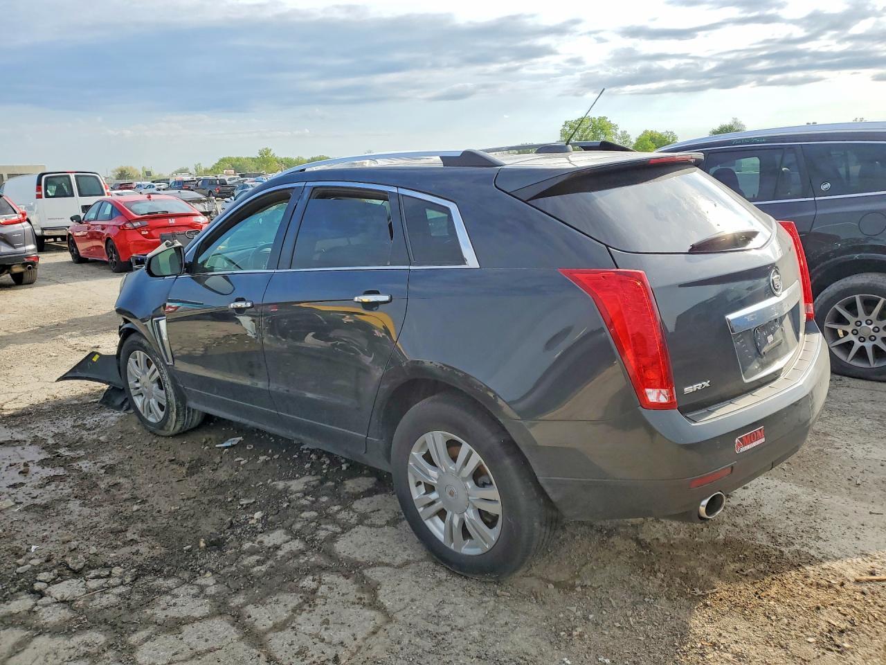 2015 Cadillac Srx Luxury Collection - Image 2