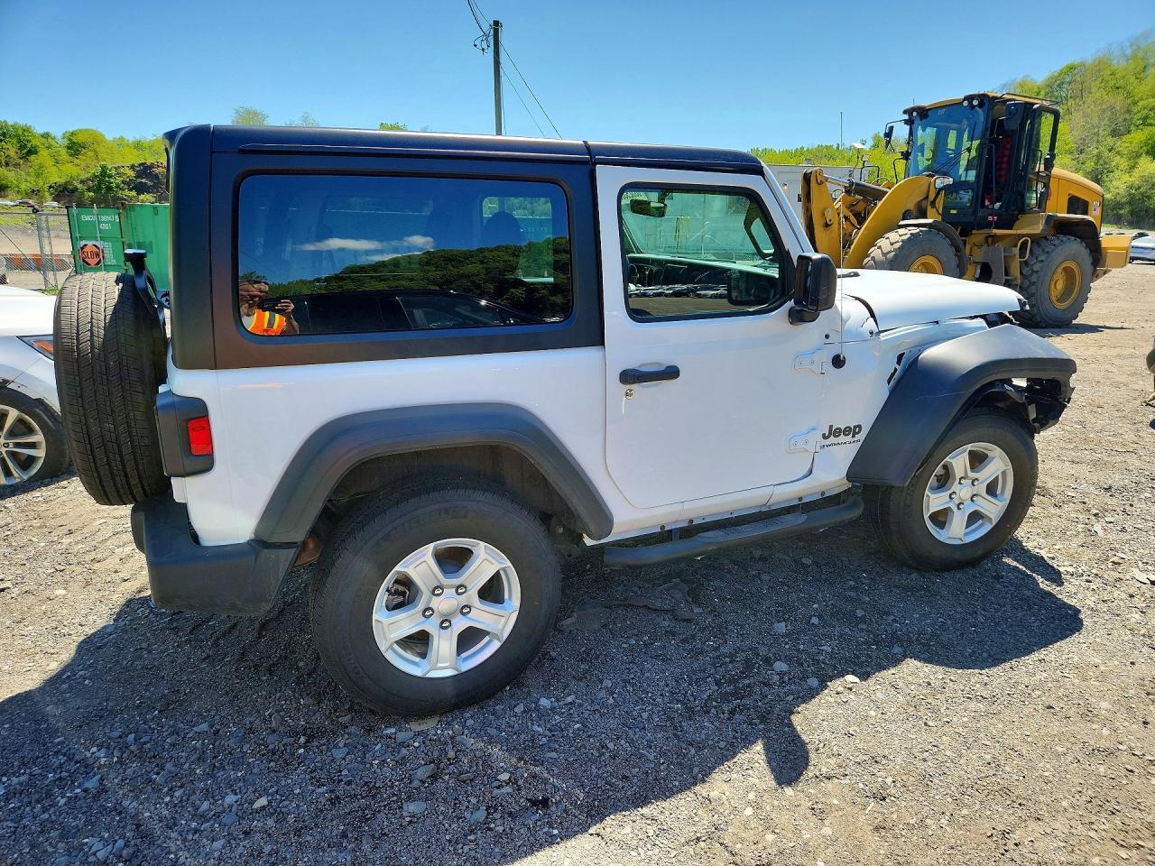 2023 Jeep Wrangler Sport - Image 3