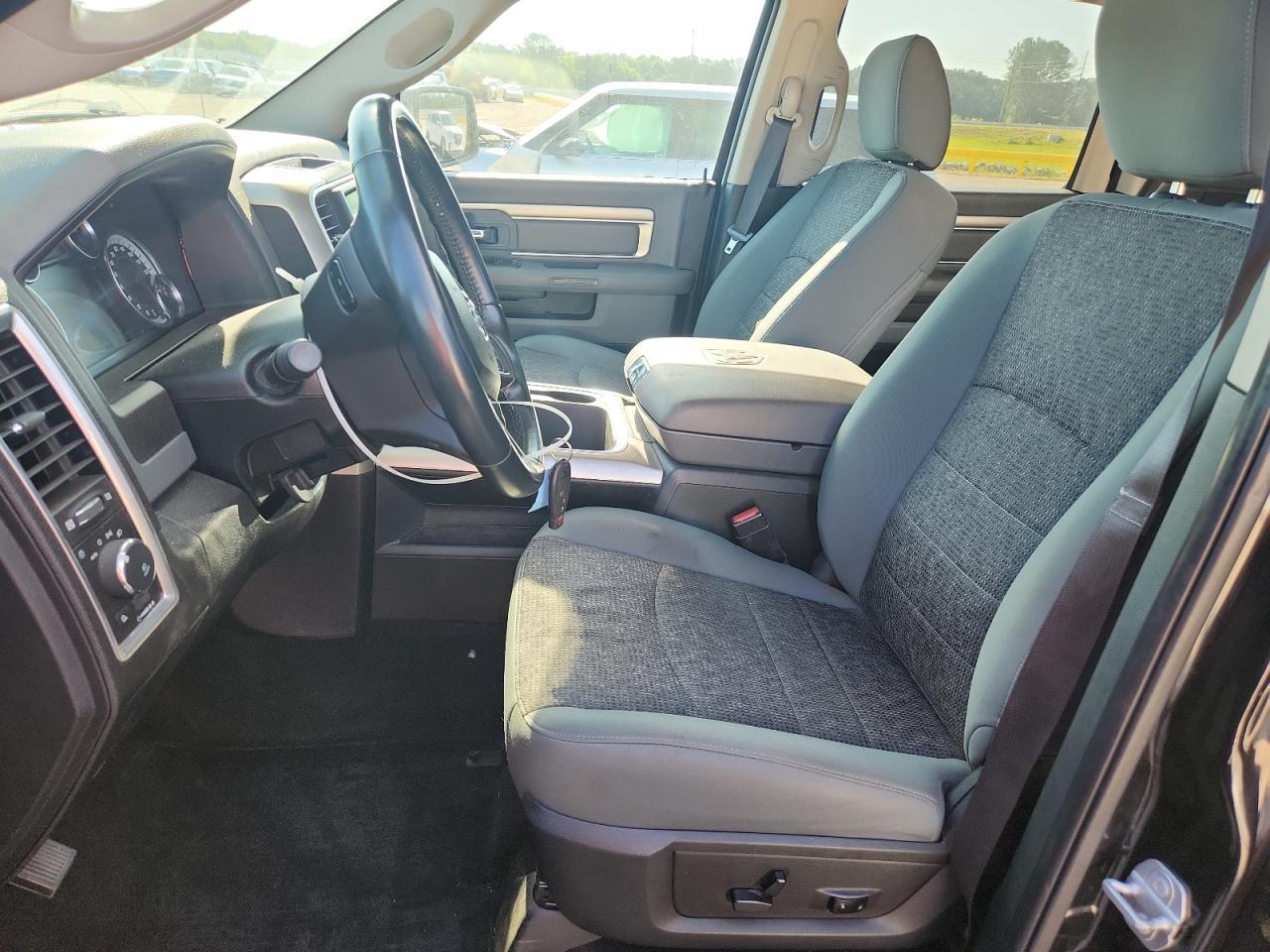 2018 Dodge Ram - Image 7