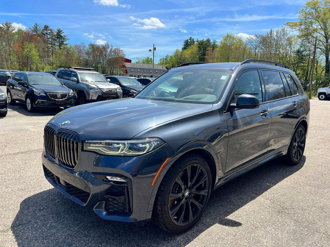 2022 BMW X7 M50I - Фото 2