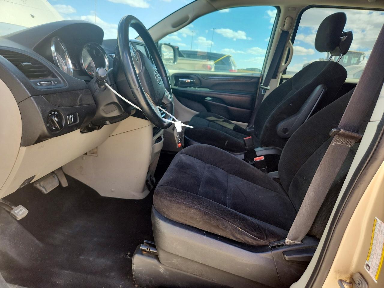 2015 Dodge Grand Caravan Se - Image 7