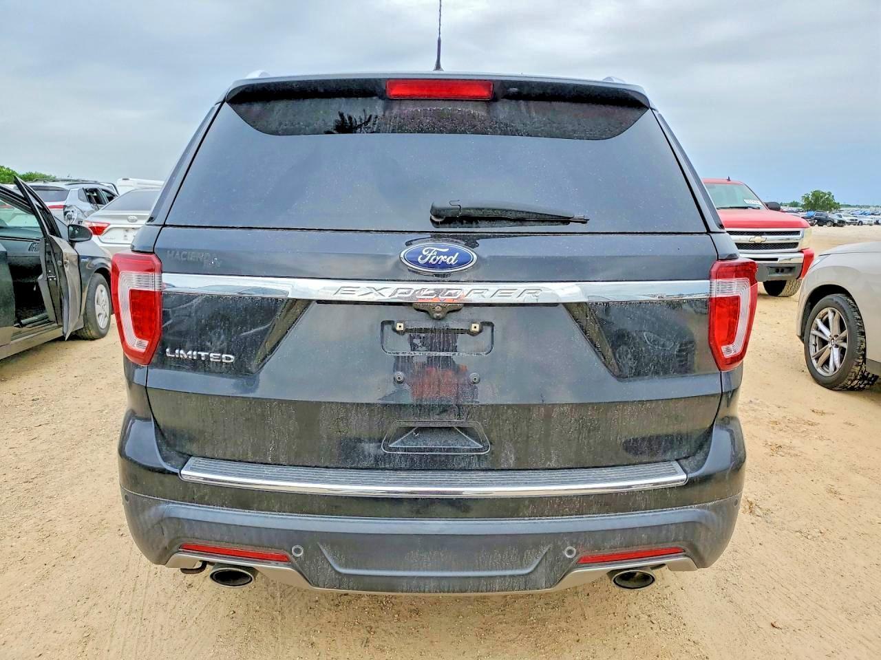 2018 Ford Explorer - Фото 6
