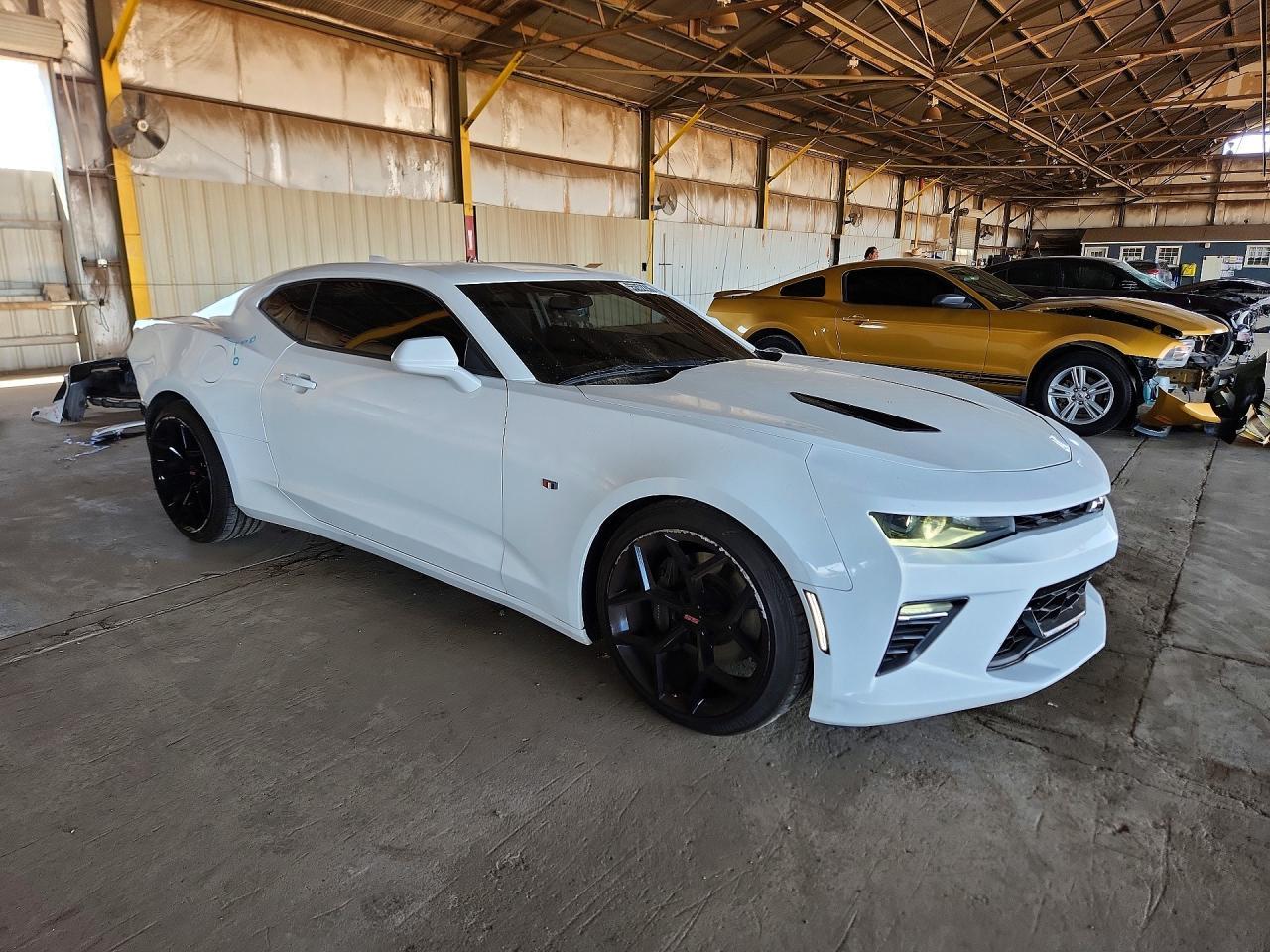 2016 Chevrolet Camaro Ss - Фото 4