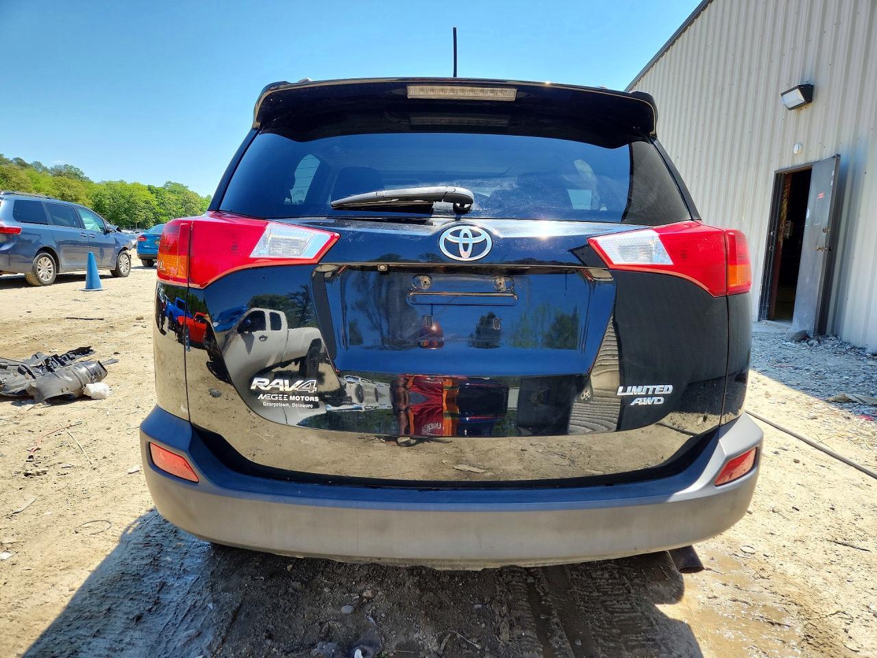 2015 Toyota Rav4 Limited - Image 6