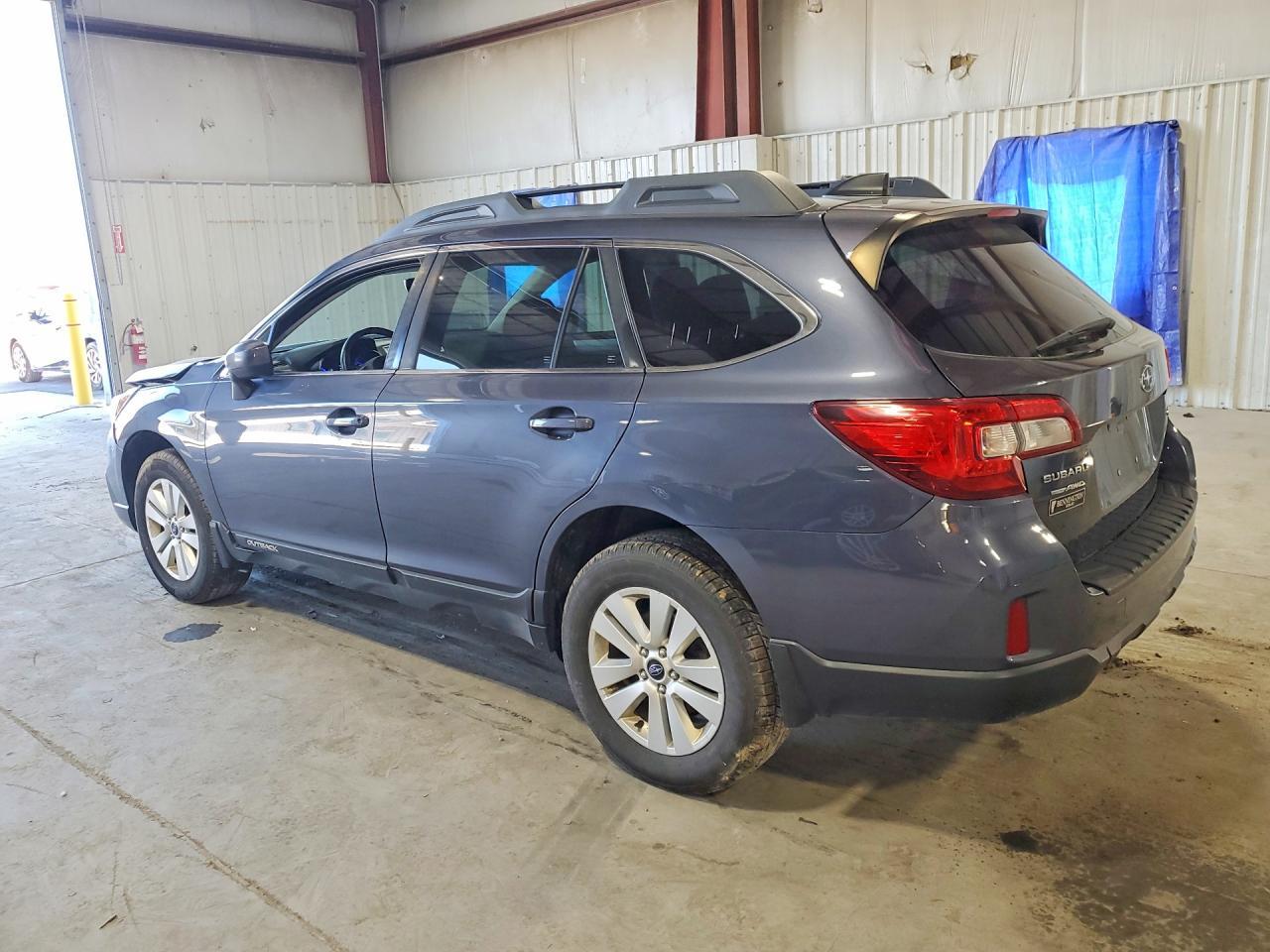 2017 Subaru Outback 2.5I Premium - Image 2
