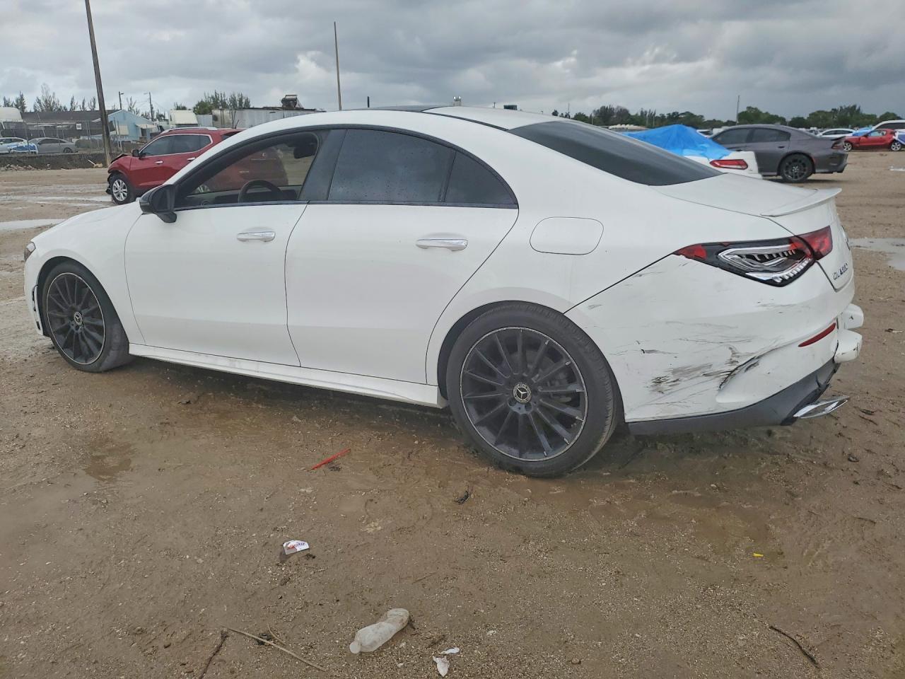 2021 Mercedes-Benz Cla 250 - Фото 2