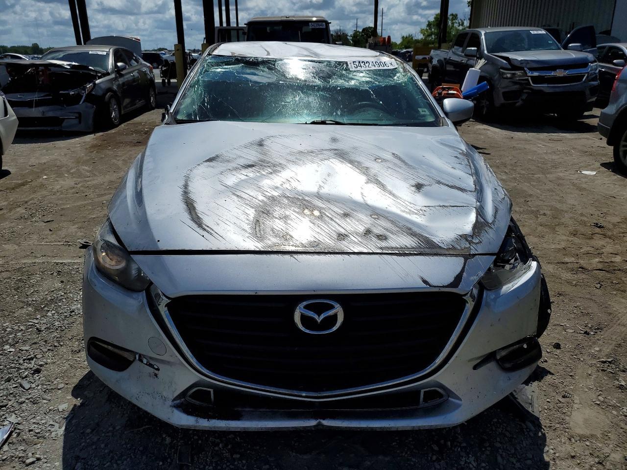 2018 Mazda 3 Sport - Image 5