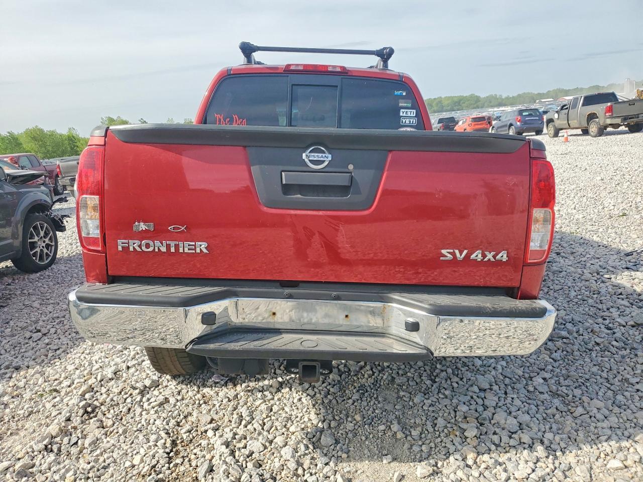 2015 Nissan Frontier Sv - Image 6