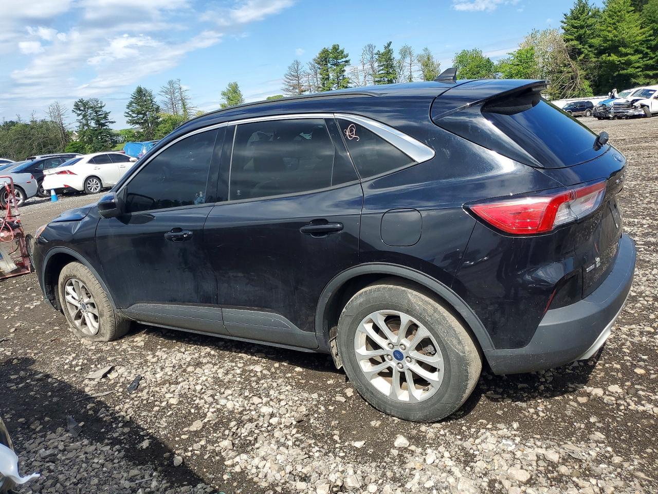 2020 Ford Escape Se - Фото 2
