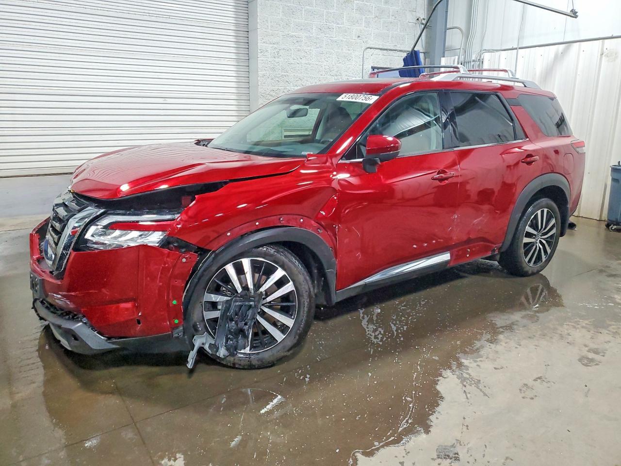 2023 Nissan Pathfinder Platinum