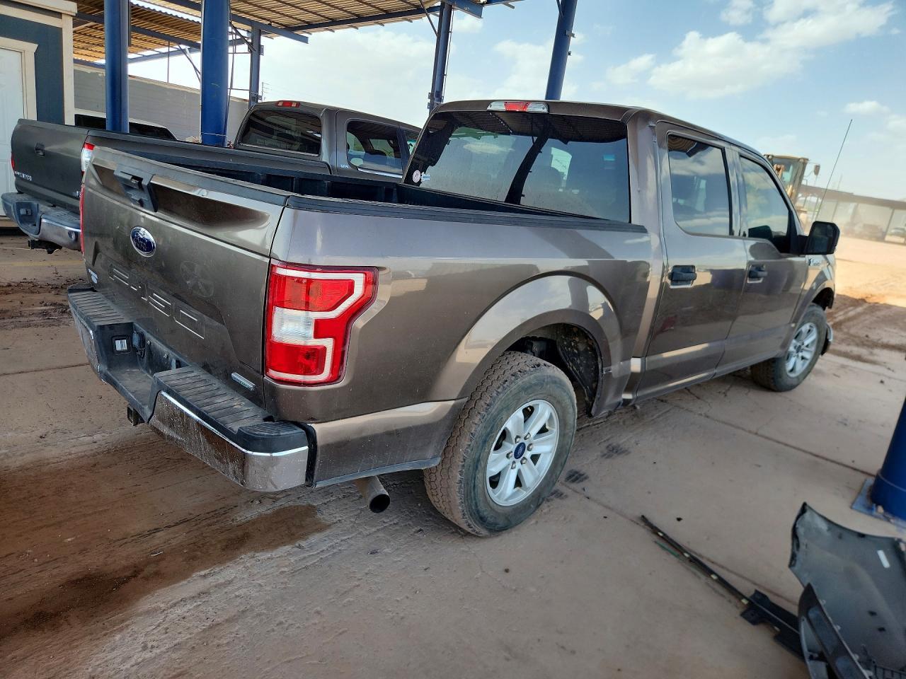 2018 Ford F150 Supercrew - Фото 3