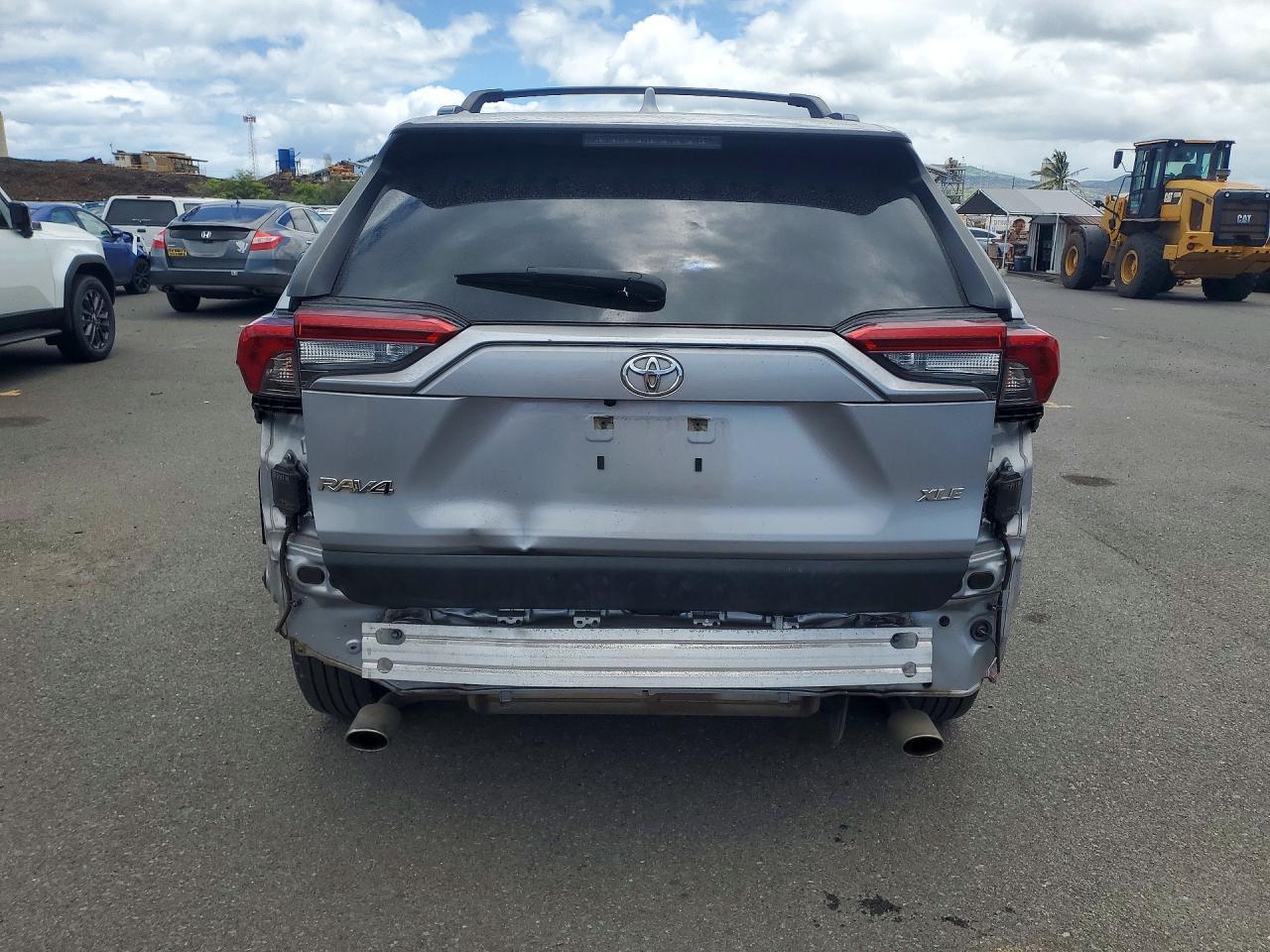 2019 Toyota Rav4 Xle - Фото 6