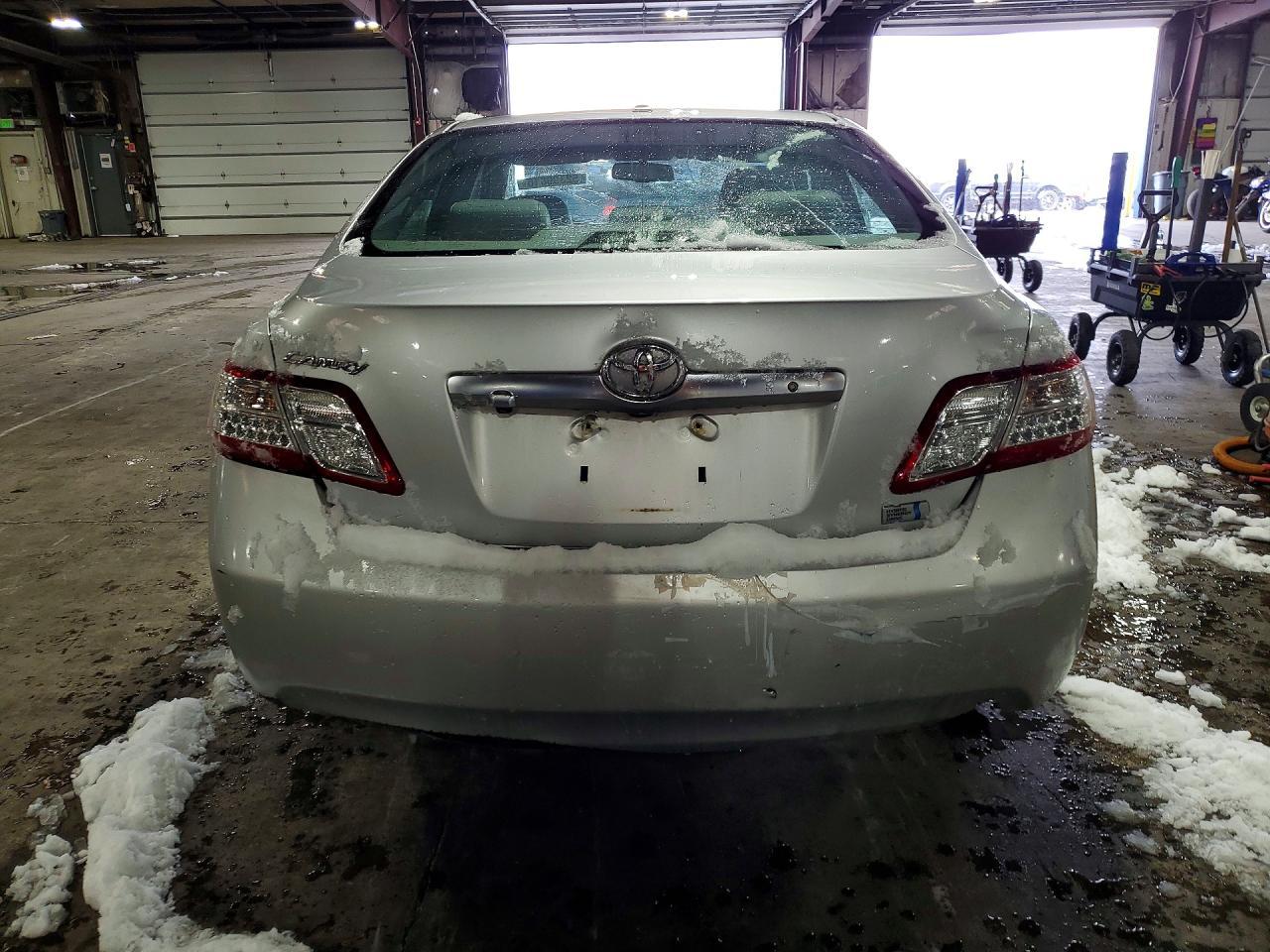 2011 Toyota Camry Hybrid - Фото 6