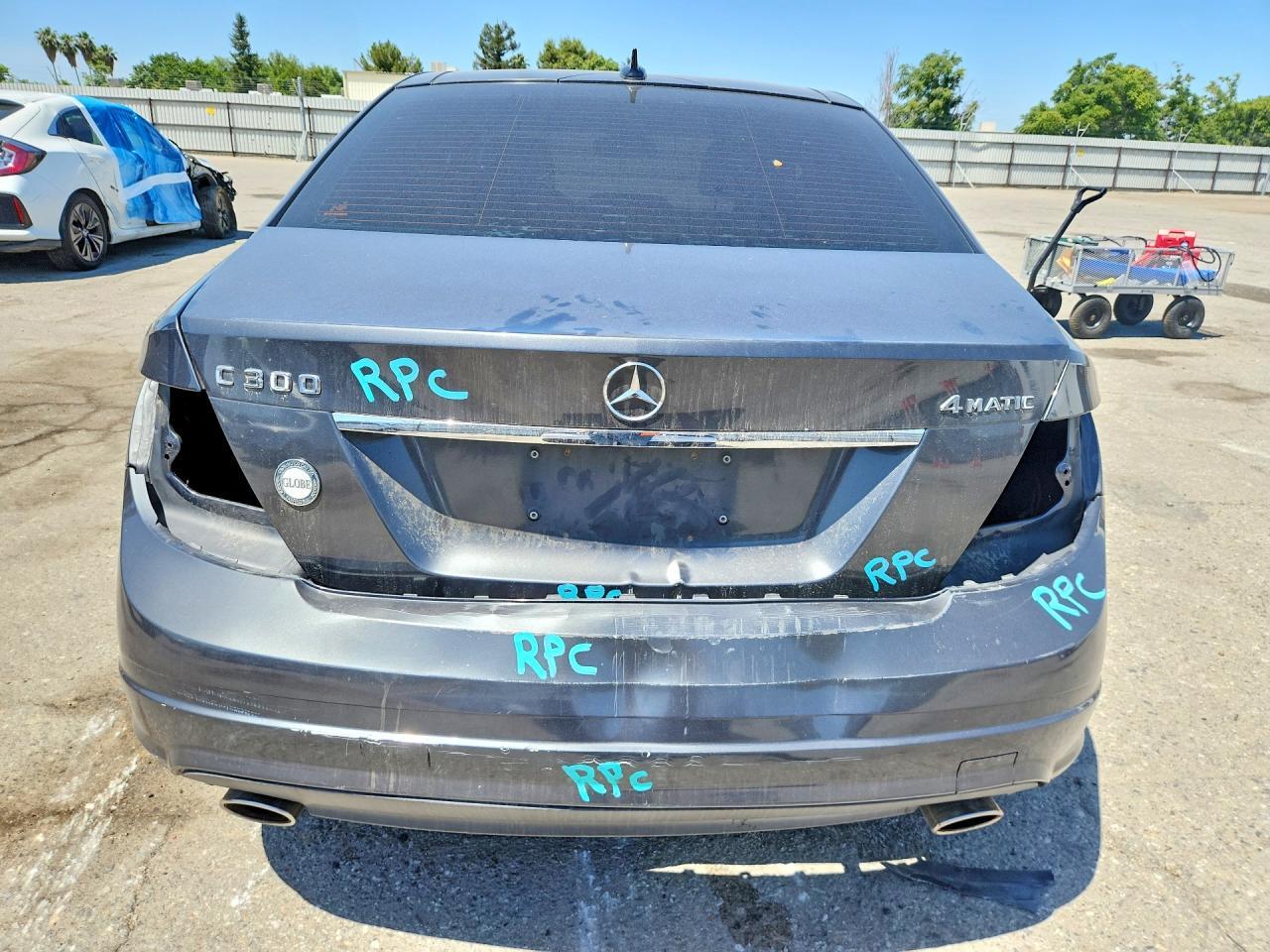 2010 Mercedes-Benz C-Class C300 4Matic - Фото 6