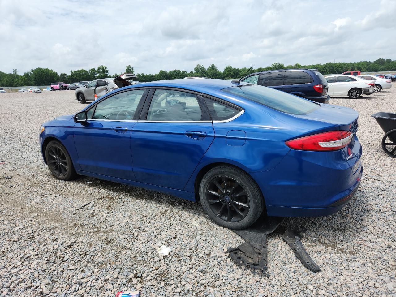 2017 Ford Fusion Se - Фото 2
